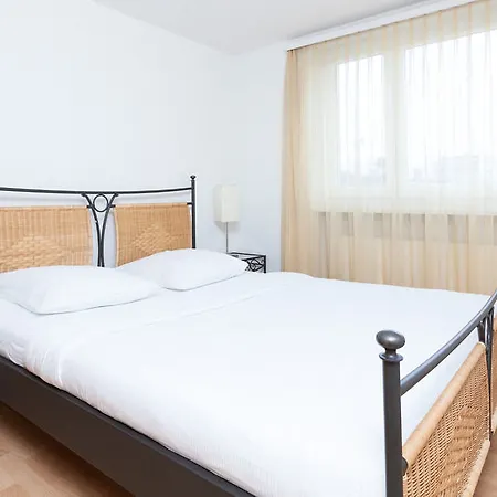 Swiss Star Wiedikon - Self Check-in Zürich