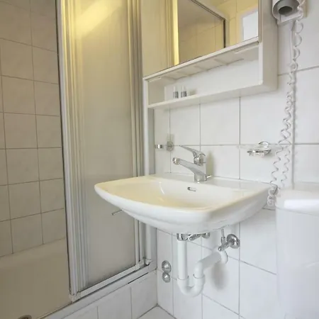 Swiss Star Wiedikon - Self Check-in Apartment