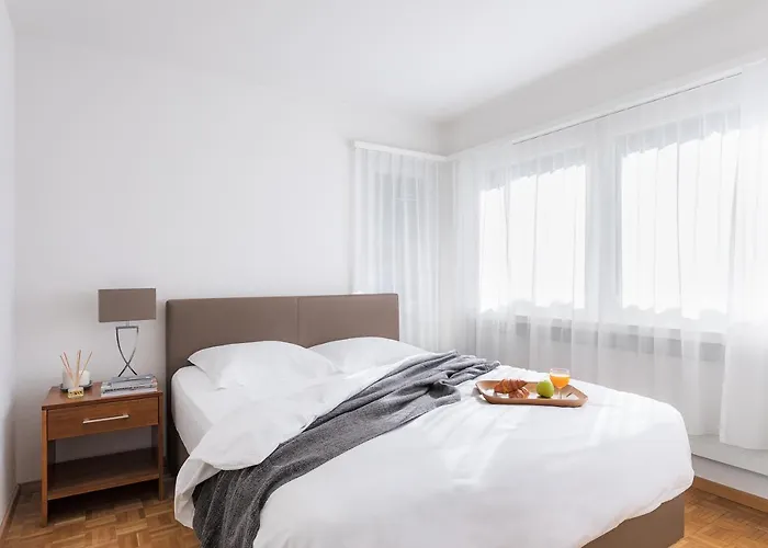 Swiss Star Wiedikon - Self Check-in *